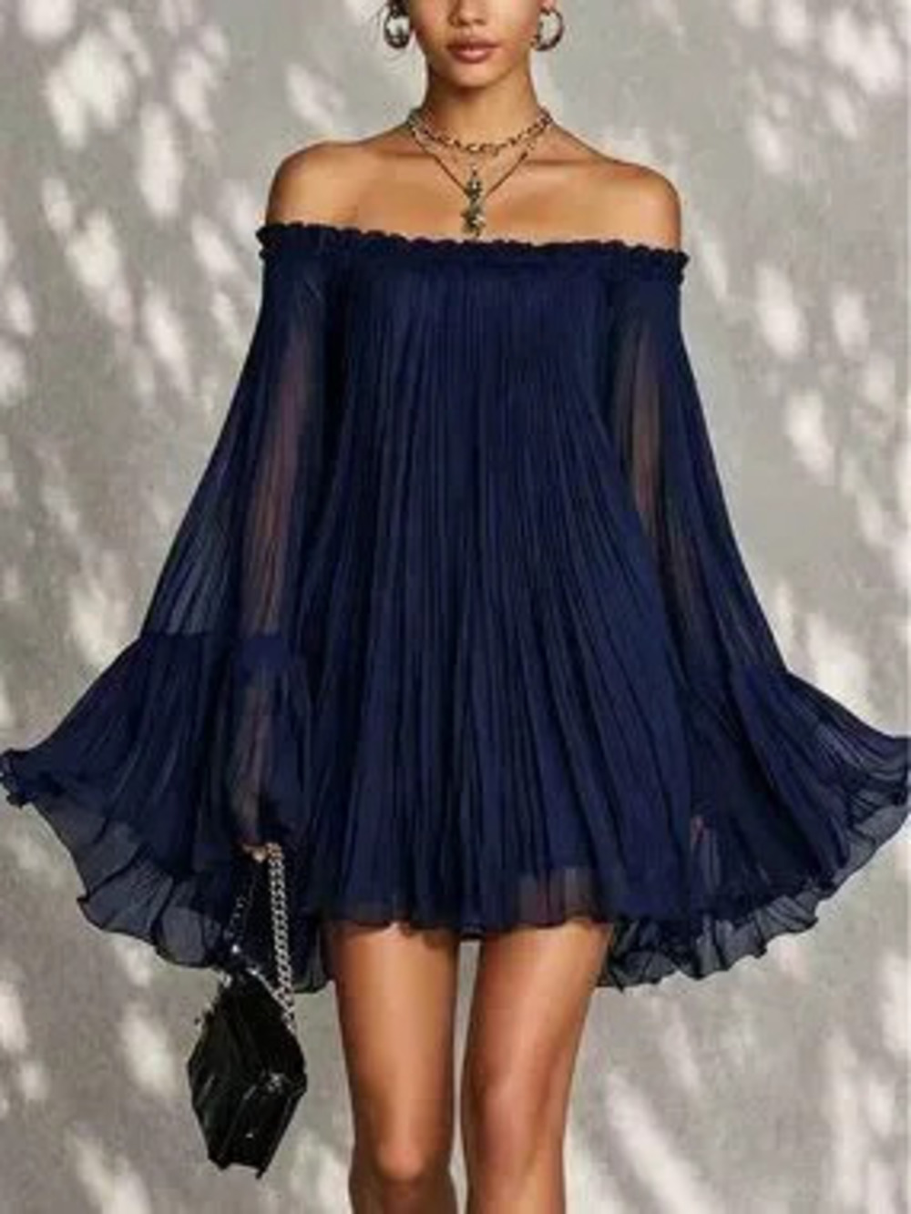 Blue Elegant Women's Off-Shoulder Backless Pleated Sleeve Dress